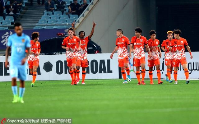 我和全队都进行了交流，他们都非常兴奋。